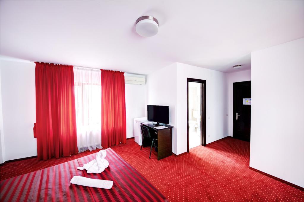 Hotel Thomas Bükreş Oda fotoğraf
