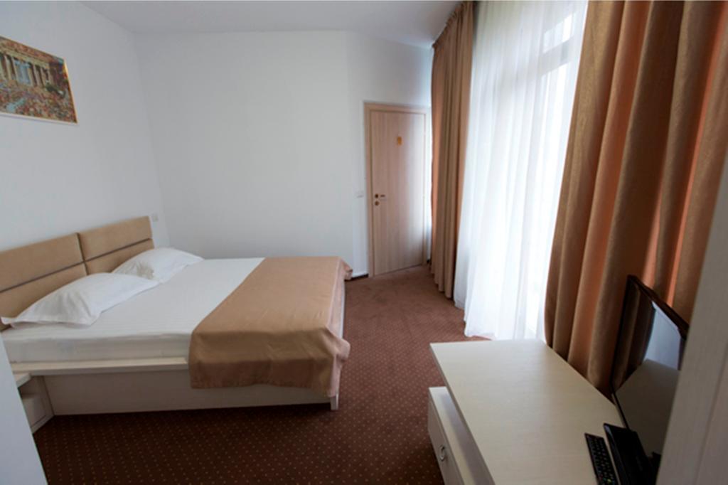 Hotel Thomas Bükreş Oda fotoğraf