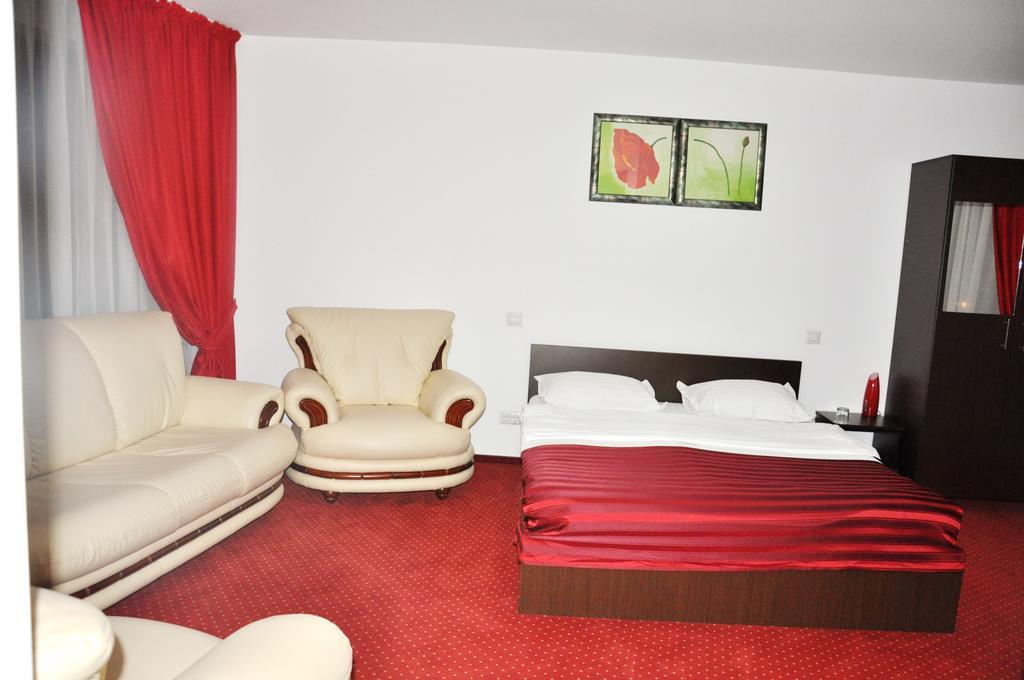 Hotel Thomas Bükreş Dış mekan fotoğraf