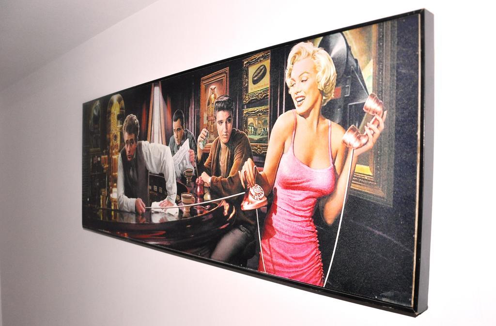 Hotel Thomas Bükreş Dış mekan fotoğraf