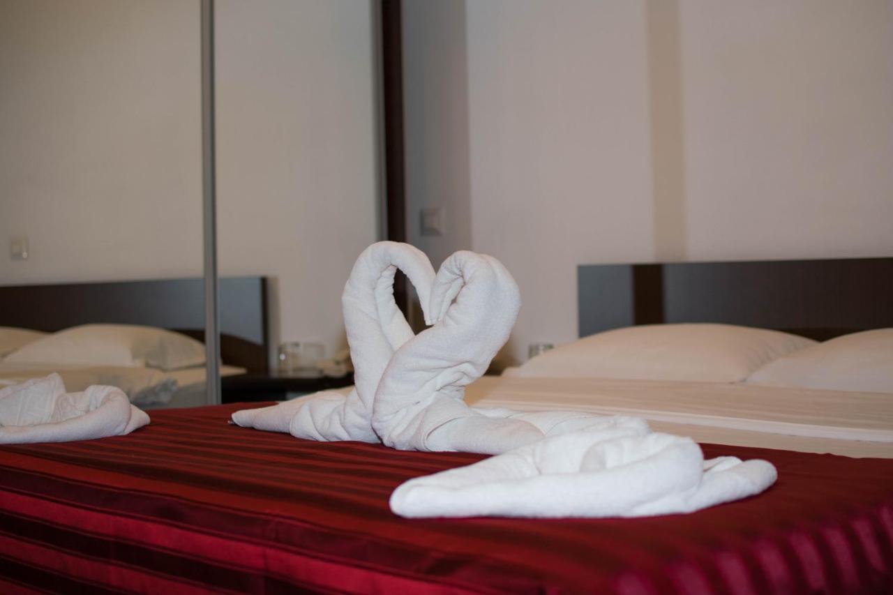 Hotel Thomas Bükreş Dış mekan fotoğraf
