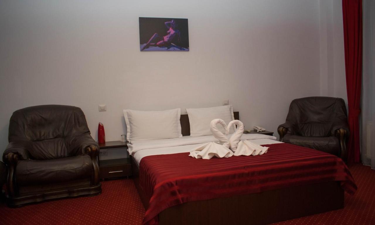 Hotel Thomas Bükreş Dış mekan fotoğraf